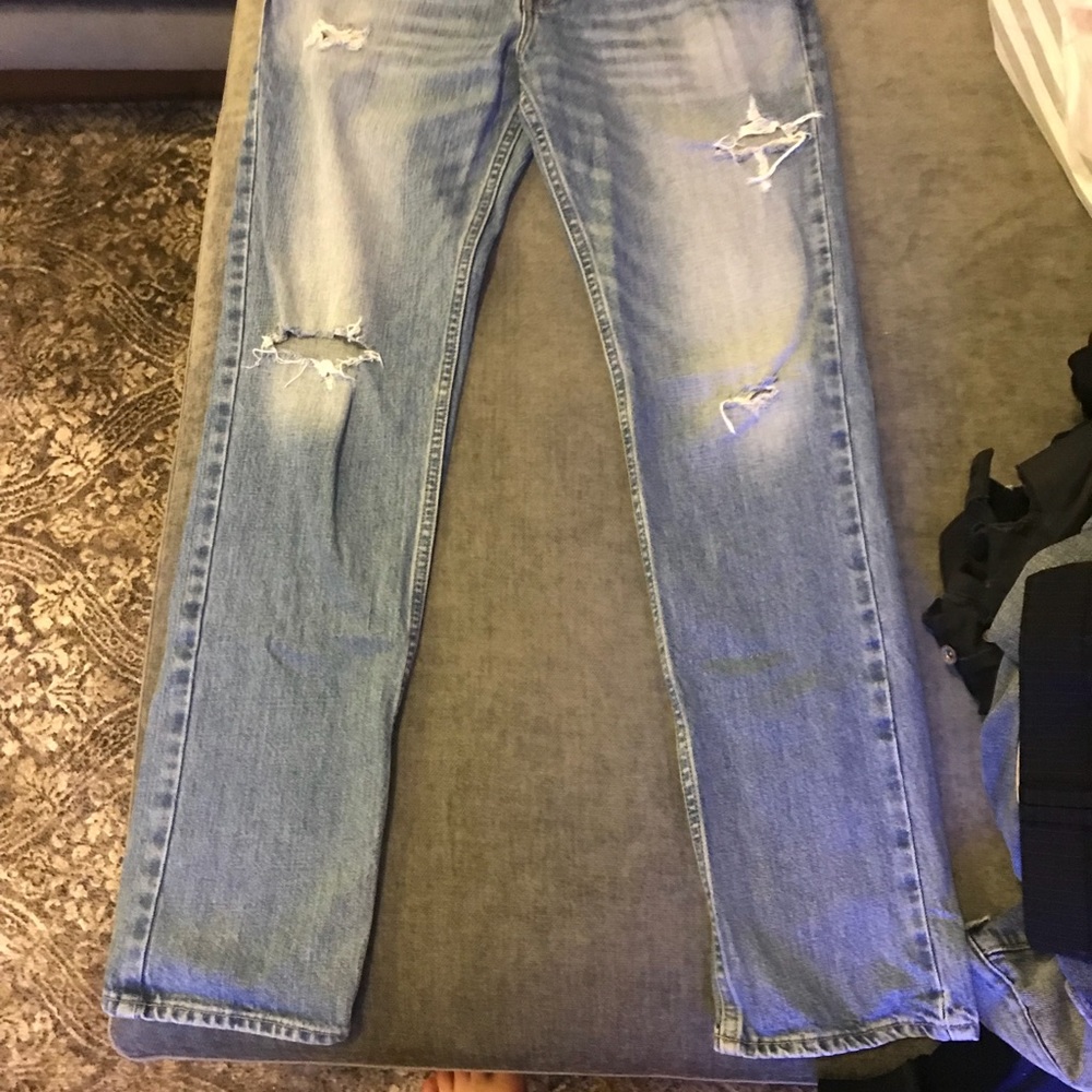Jean - Picture 3 of 4